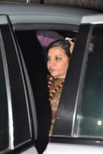Shabana Azmi at Farhan Akhtar_s birthday bash in Mumbai on 9th Jan 2013 (14).JPG